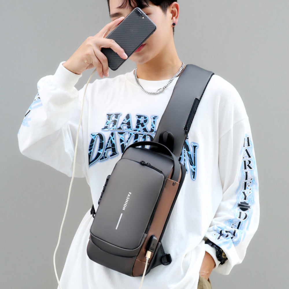 Сумка-рюкзак через плече (31х17см) 6995, з кодовим замком, Чорна із золотистим / Водонепроникна чоловіча сумка