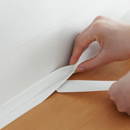 Самоклеюча водонепроникна бордюрна стрічка 2,5 м Waterproof Tape, Білий / Клейка стрічка для ванни
