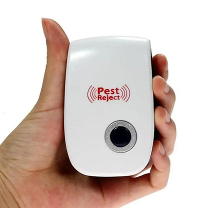 Електронний відлякувач комах та гризунів Electronic Pest Repeller, Білий / Ультразвуковий відлякувач мишей
