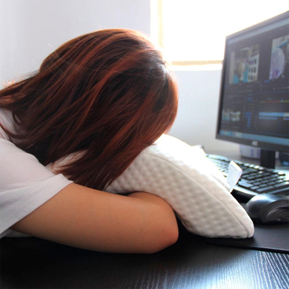 Ортопедична вигнута подушка з ефектом пам'яті (35*30*13 см) Nap pillow NJ-137, Білий / Подушка для шиї