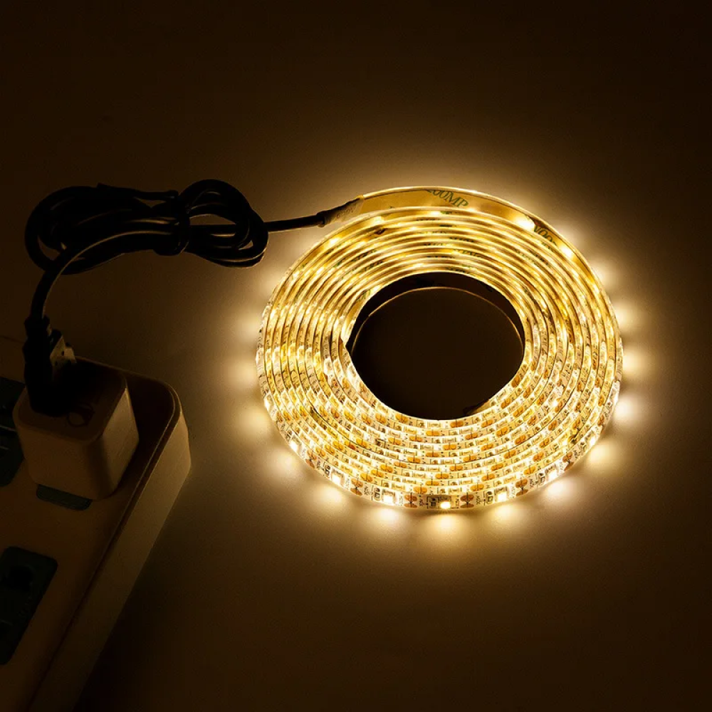 Світлодіодна LED стрічка 5м, від USB, / Універсальна лед стрічка від повербанка / Підсвітка для дзеркала