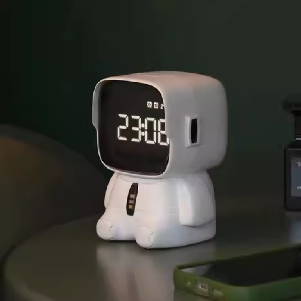 Настільний годинник космонавт Robot clock, Білий / Електронний годинник / Дитячий годинник-будильник