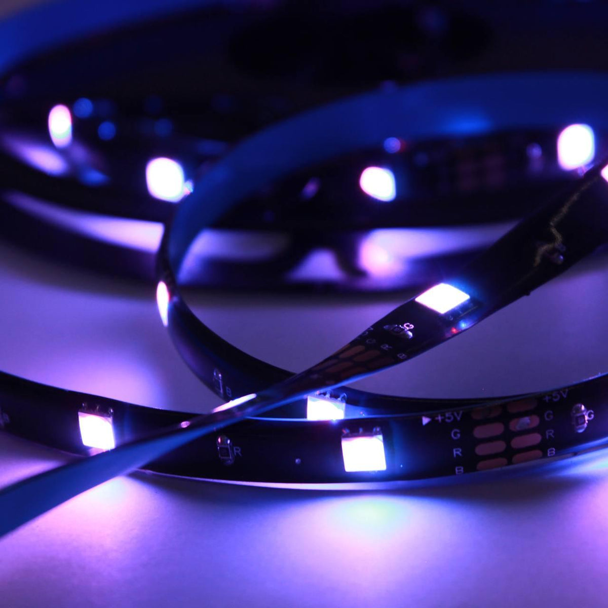 Комплект 2 шт Світлодіодна стрічка 5 м, від USB та пульт TV LED Strip CB-5050 / Лед підсвітка / RGB стрічка від повербанку