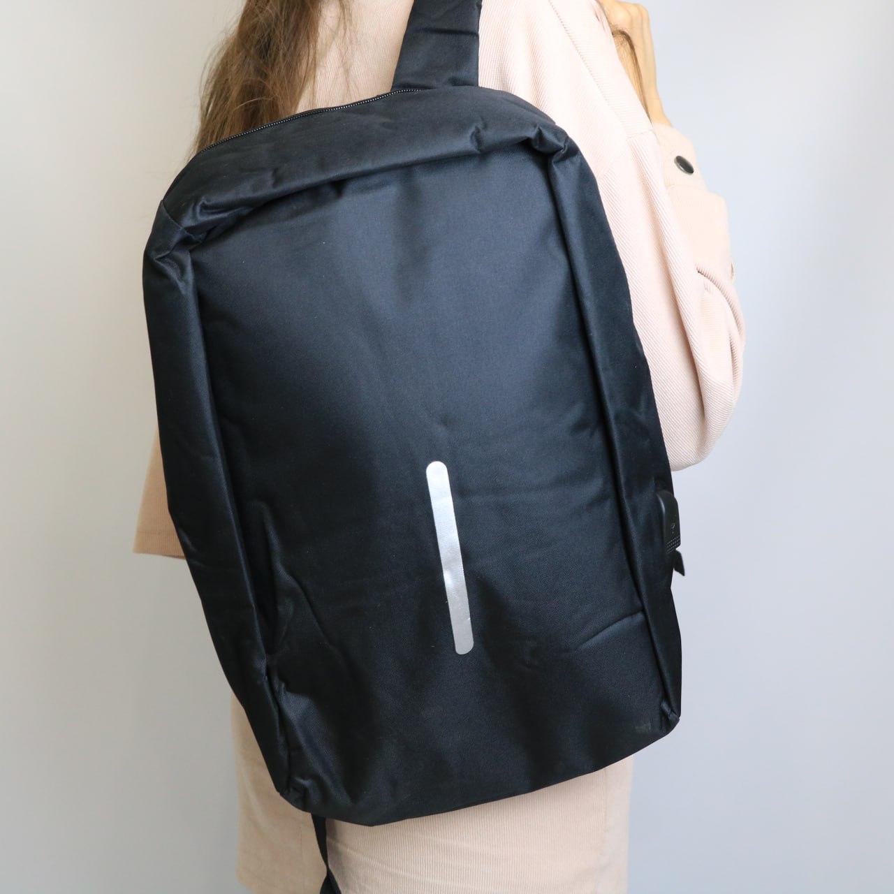 Міський рюкзак-антивор з USB (45х30х10 см) Bobby, Чорний / Молодіжний рюкзак для ноутбука