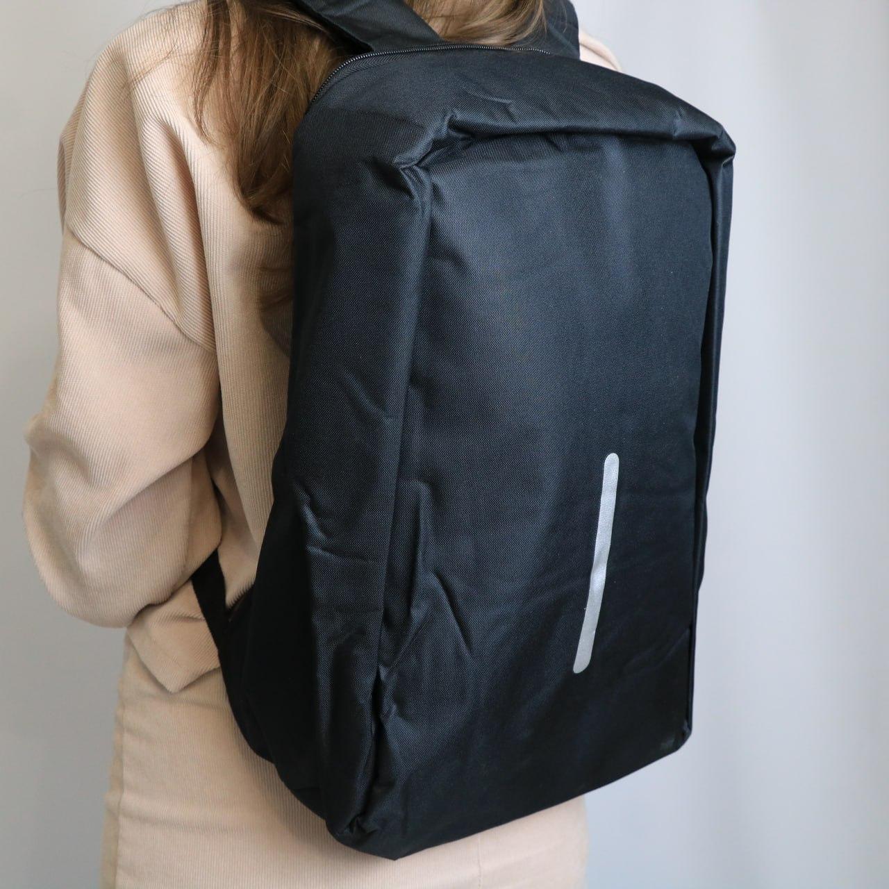 Міський рюкзак-антивор з USB (45х30х10 см) Bobby, Чорний / Молодіжний рюкзак для ноутбука