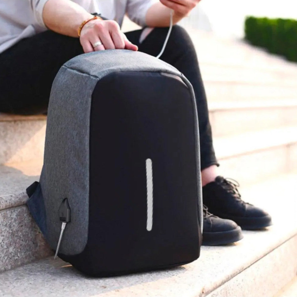 Міський рюкзак-антивор з USB (45х30х10 см) Bobby, сірий / Молодіжний рюкзак для ноутбука