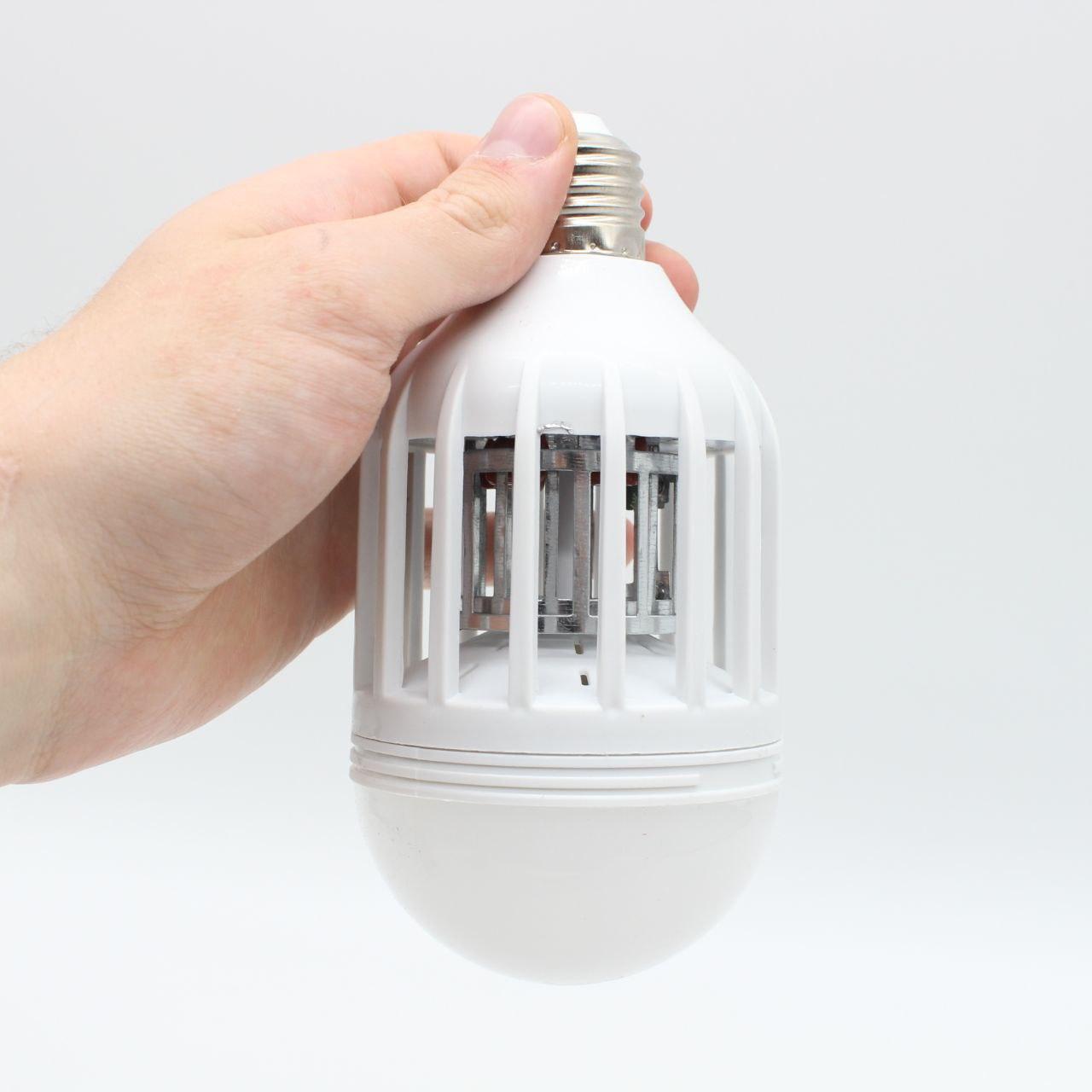 Світлодіодна лампа-приманка для комах Zapp Light, Білий / Електрична лампочка-знищувач мух та комарів