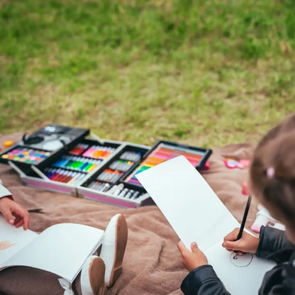 Набір для малювання 145 предметів у кейсі / Розсувний набір для творчості / Набір художника