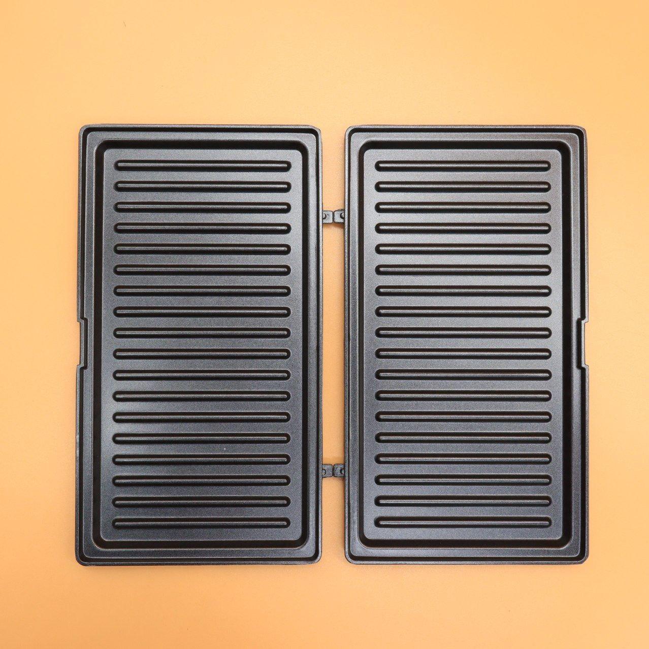 Сендвічниця 4 в 1 DOMOTEC MS-7704 / Вафельниця / Гриль / Горішниця / Бутербродниця