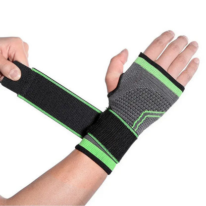 Фіксатор для руки 18х9см / Бандаж на зап'ястя / Лангетка на руку від перевантажень / Еластична пов'язка на кисть руки