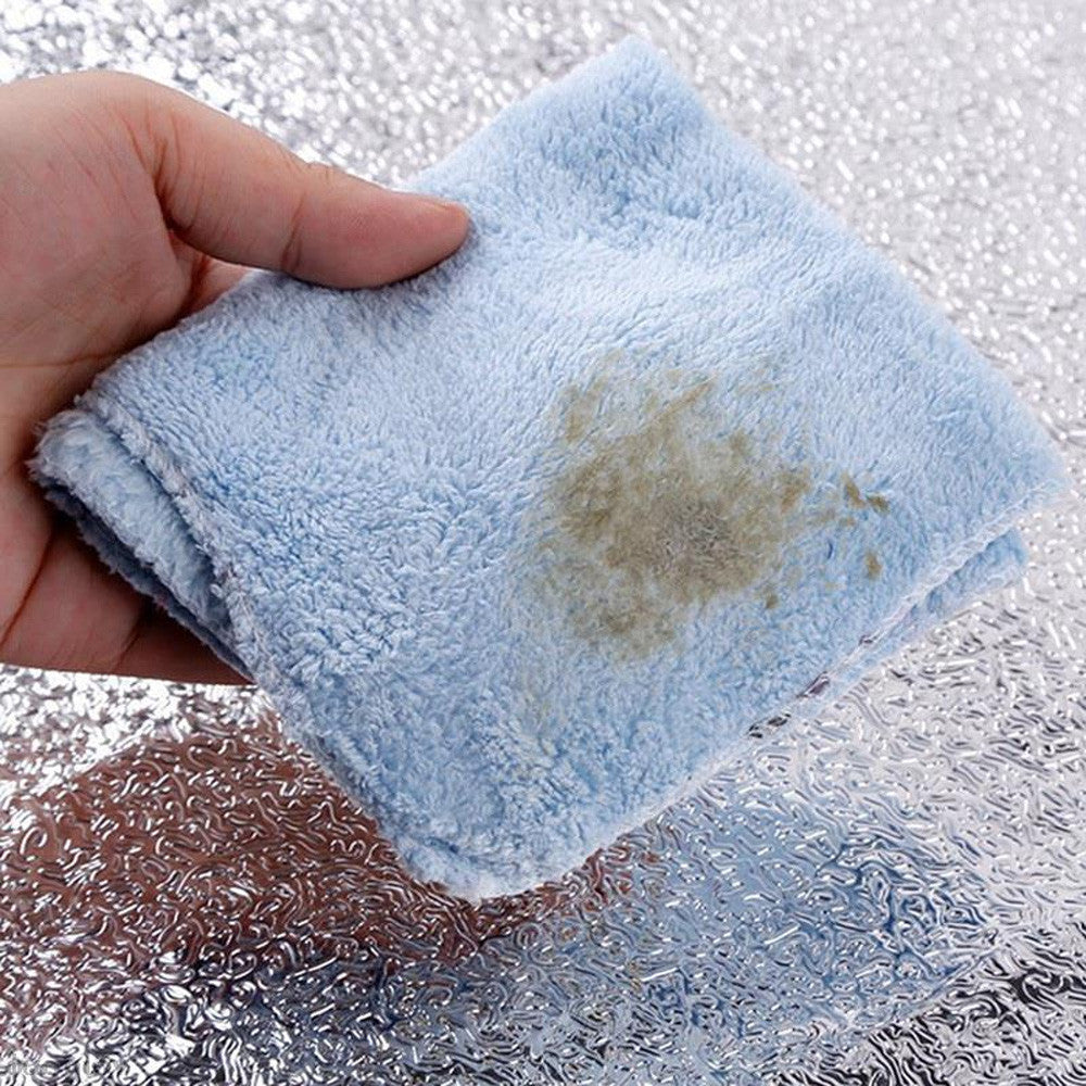 Фольга алюмінієва маслостійка для кухні 0,6×2 м/ Фольга самоклеюча для захисту стін, плити від жирових бризок