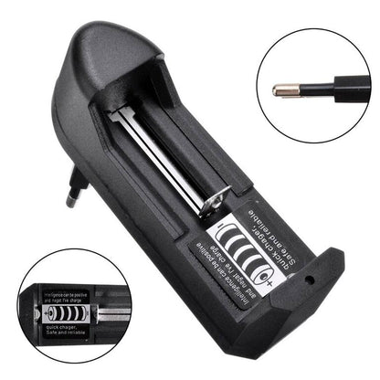 Зарядний пристрій на 1 акумулятор Li-Ion 18650 EL-088 charger / Універсальний зарядний пристрій