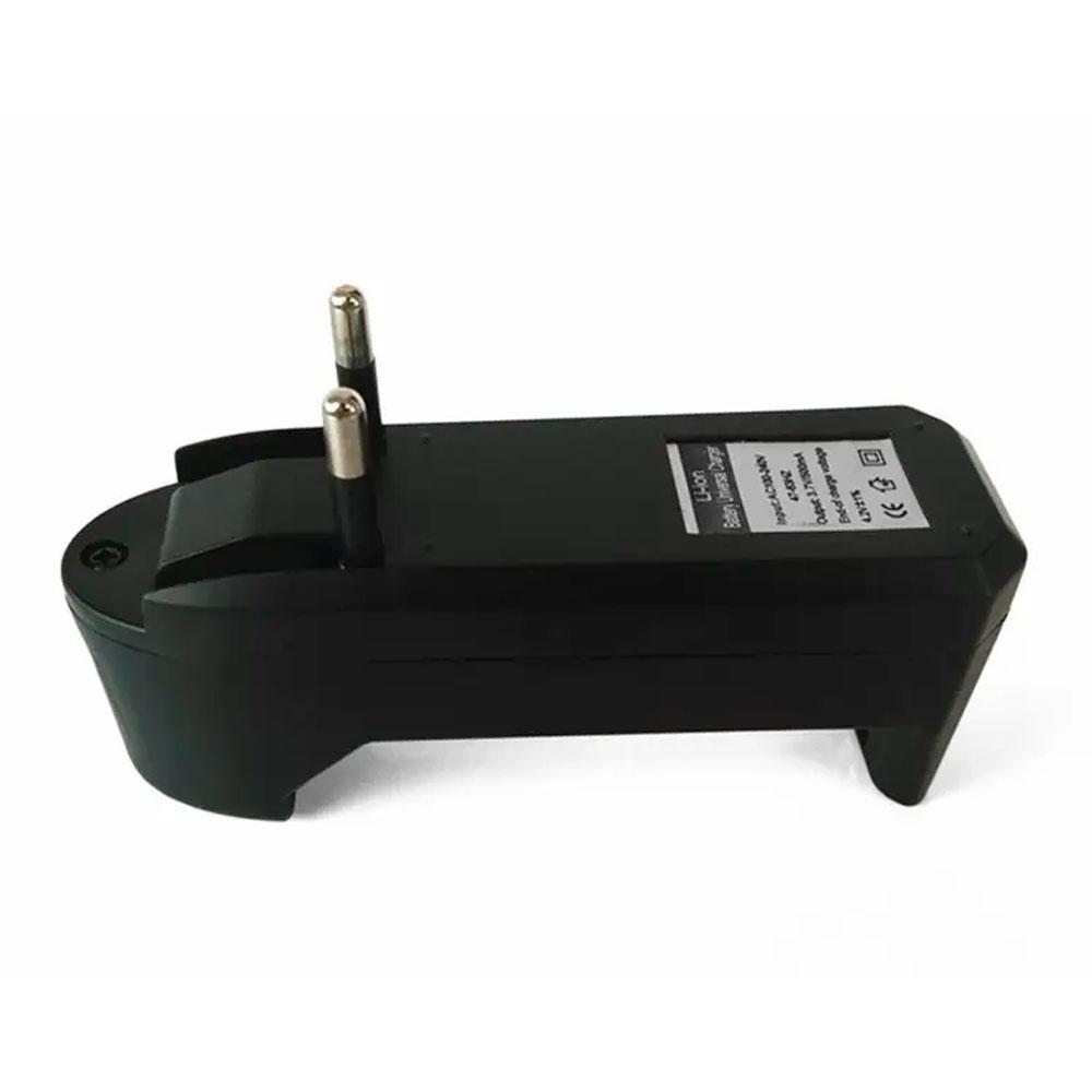 Зарядний пристрій на 1 акумулятор Li-Ion 18650 EL-088 charger / Універсальний зарядний пристрій