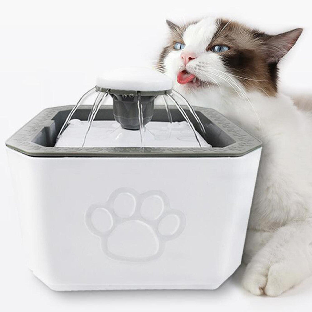 Автоматична напувалка фонтан 2,5л для собак та кішок Pet Water FOUNTAIN / Питний фонтанчик для вихованців