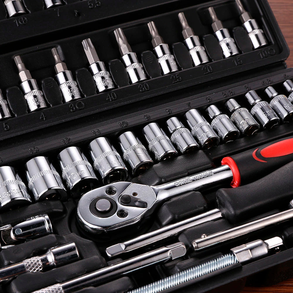 Набір інструментів 46 предметів / Професійний набір торцевих ключів / Набір ключів для авто