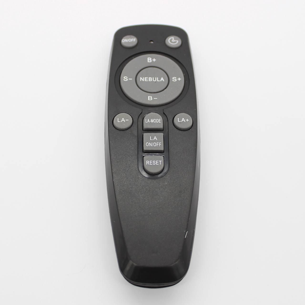 Нічник проектор зоряного неба Космонавт, з USB і пультом / Нічник з проекцією зоряне небо / Нічний світильник Астронавт