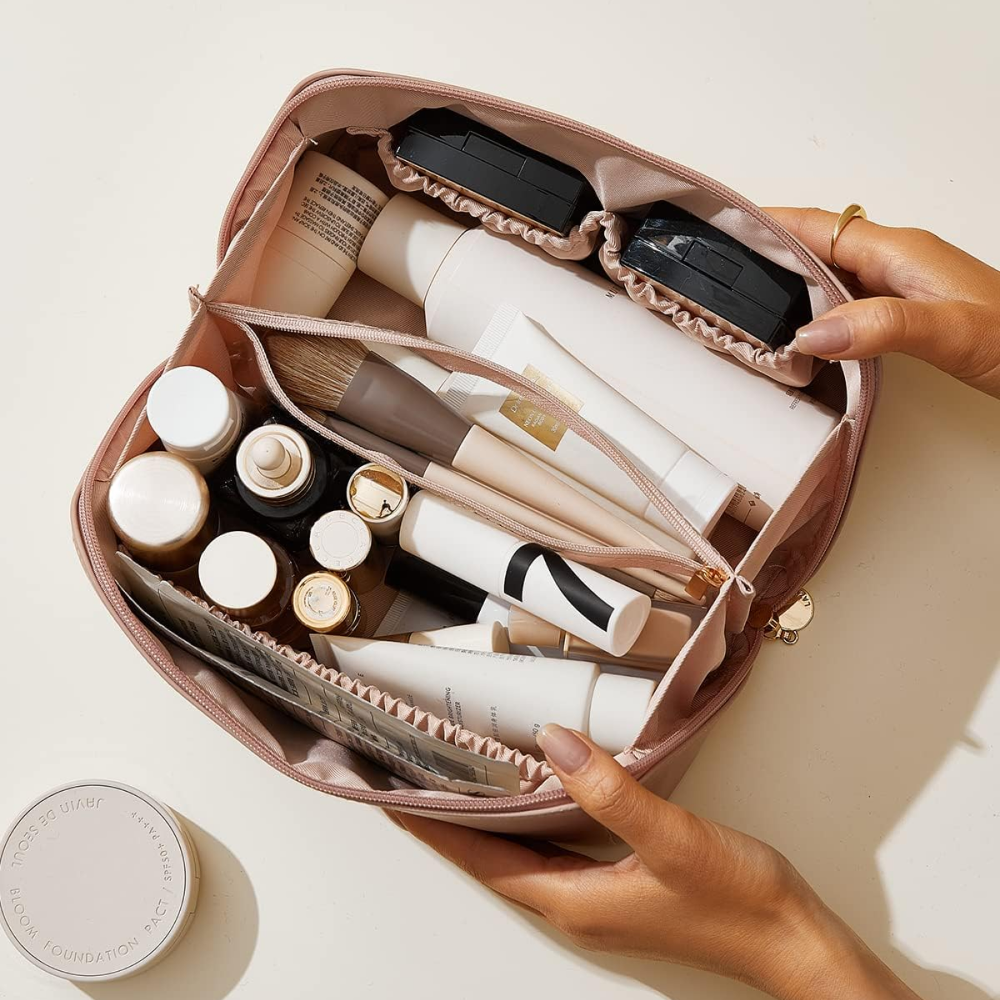 Косметичка з повним доступом з екошкіри (23,5х13х13 см), Рожева / Дорожня жіноча сумка-косметичка