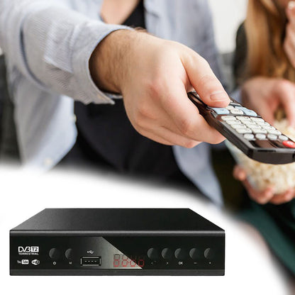 Цифрова ТВ-приставка з Wi-Fi, HDMI, USB, Megogo M8 / Цифровий ресивер Т2 для телевізора