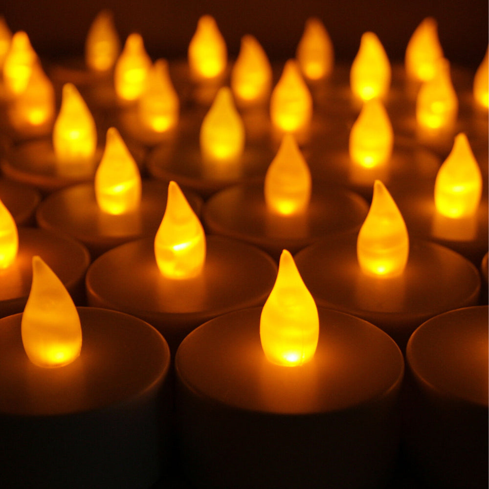 Набір декоративних свічок на батарейках, 24 шт / Світлодіодні святкові свічки / Набір свічок