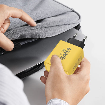 Зарядний пристрій 65W, 1xUSB, 2хType-C / Швидка зарядка для телефону / Адаптер для заряджання