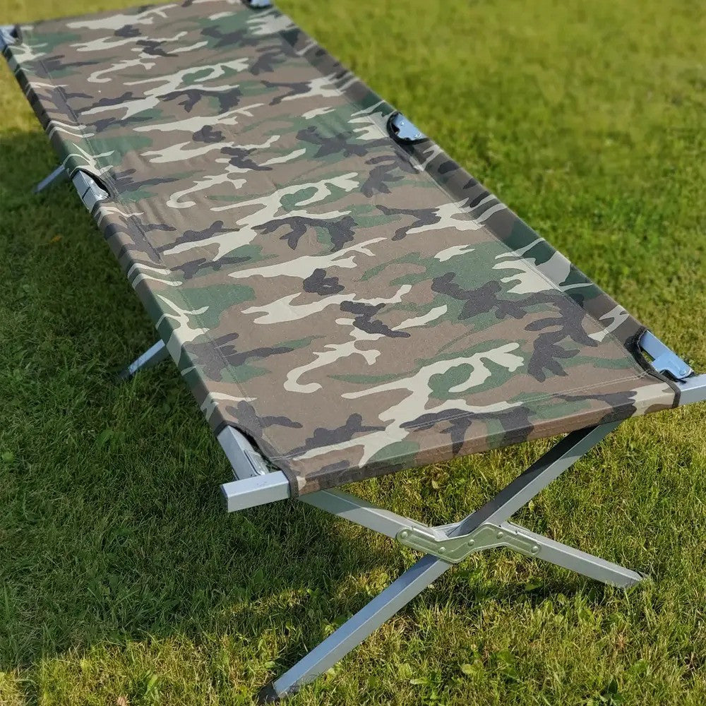 Ліжко розкладне для кемпінгу до 120 кг, 189х70х45см, Камуфляж / Розкладачка ліжко туристичне