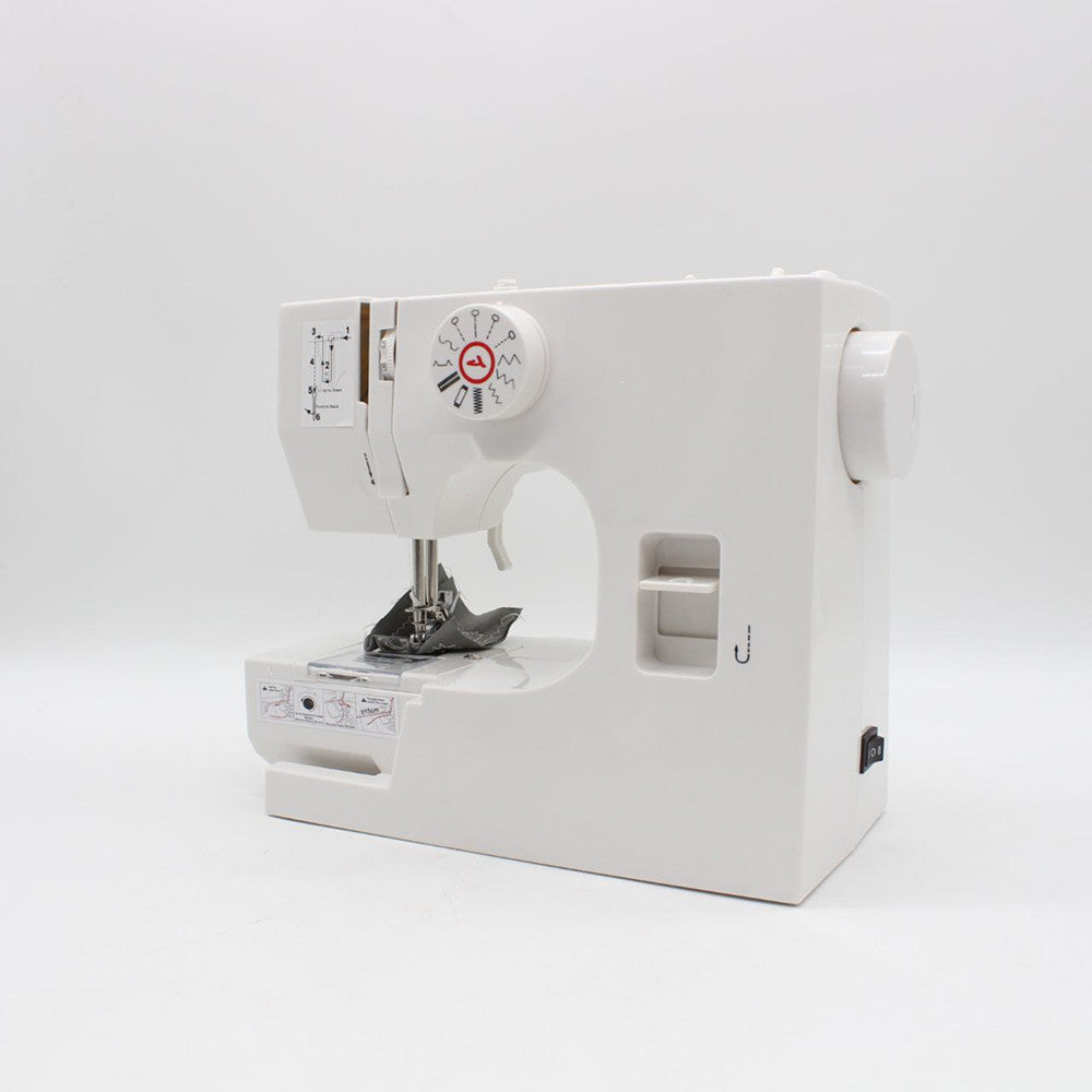 Домашня швейна машинка з педаллю від мережі YASM-825 / Міні-швейна машинка з оверлочним рядком