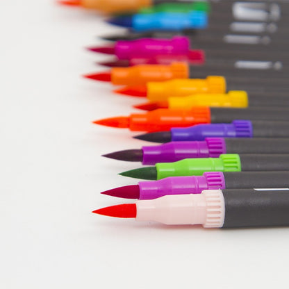 Акварельні маркери двосторонні 60шт з сумкою, Color pencil / Набір для малювання / Маркери для малювання