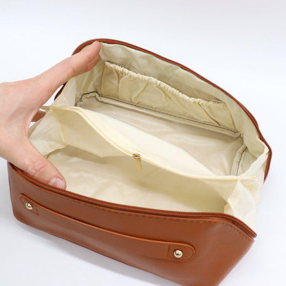 Косметичка з повним доступом з екошкіри (23,5х13х13 см), Коричневий / Дорожня жіноча сумка-косметичка