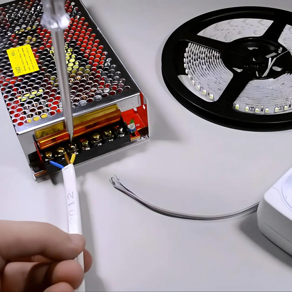 Імпульсний блок живлення 24В, 10A, 240Вт, металевий корпус / Мережевий блок живлення для світлодіодної стрічки