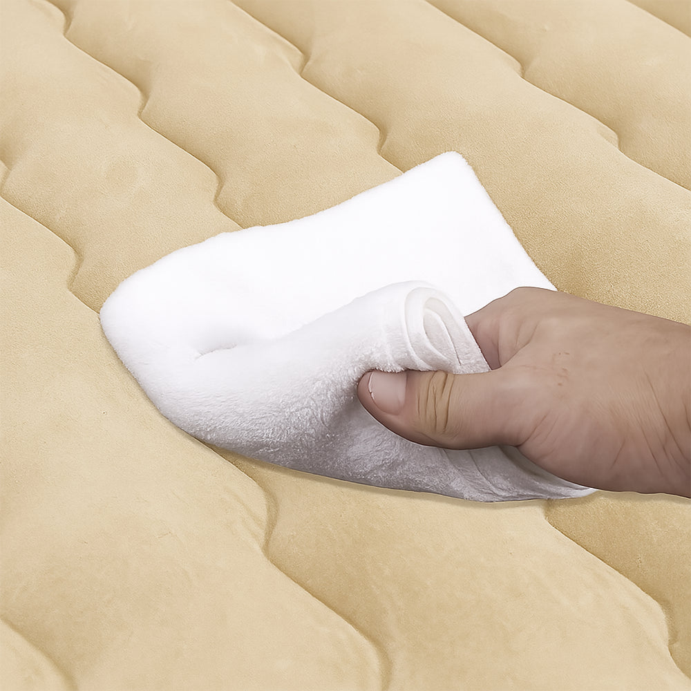 Надувний матрац для двох з насосом, 174х126 см, 5337 / Матрац / Універсальний матрац на заднє сидіння