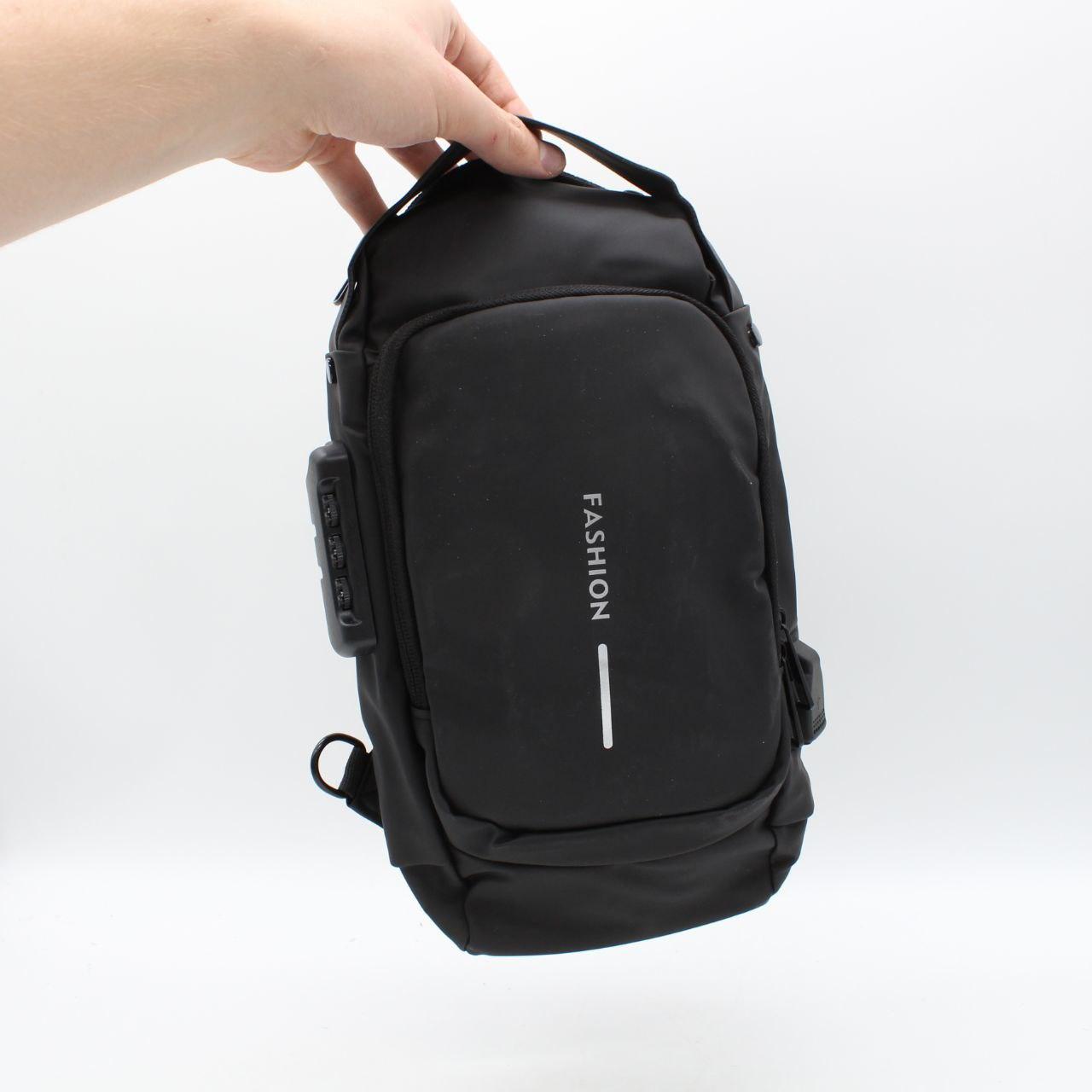 Сумка-рюкзак через плече (31х17см) 6995, з кодовим замком, Чорна / Водонепроникна чоловіча сумка