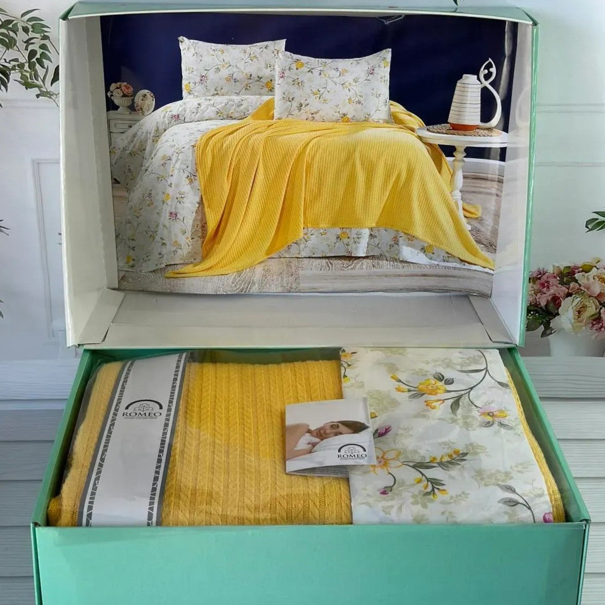 Комплект постільної білизни з пледом, Євро розмір, акрил, ранфорс Romeo home Sari / Постільна білизна