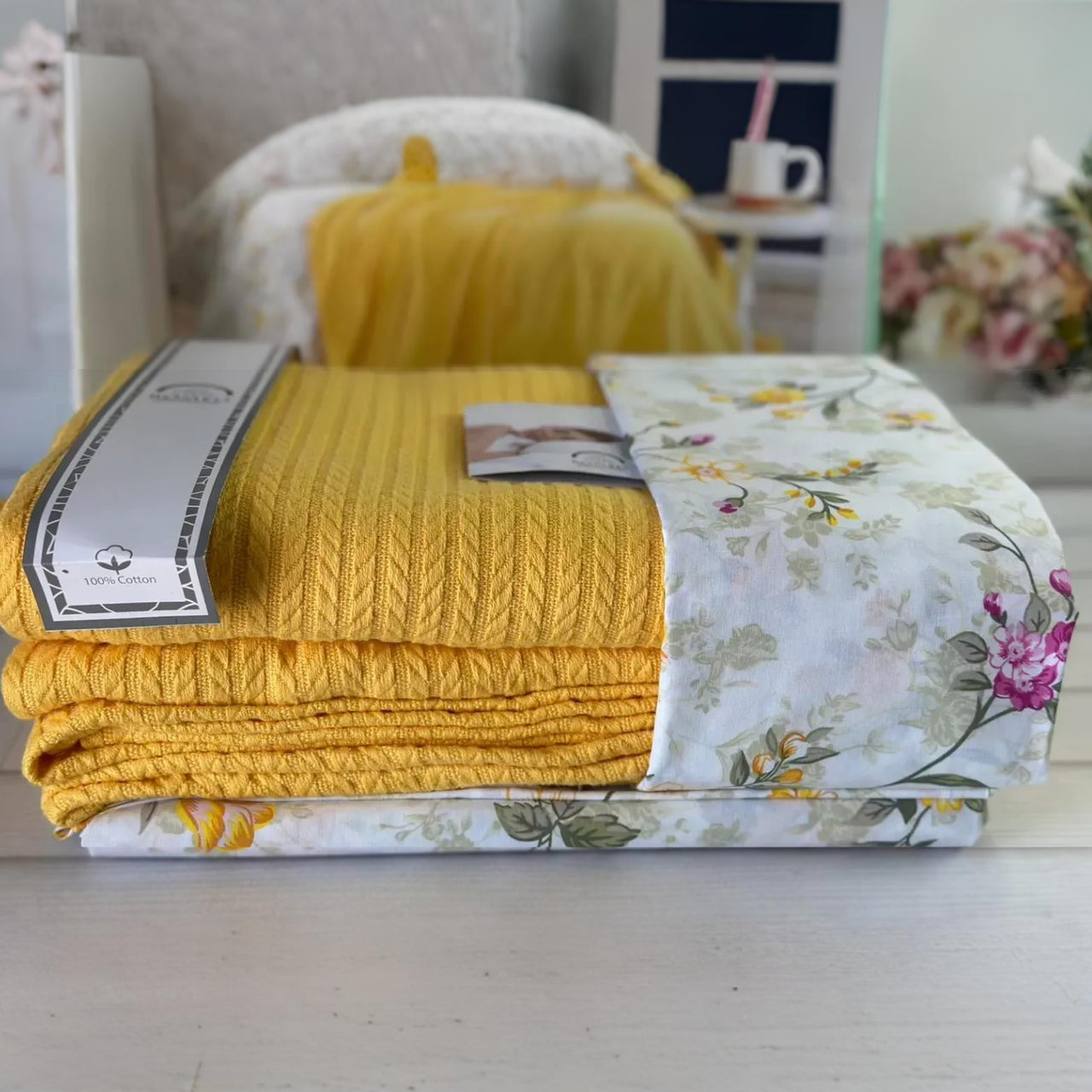 Комплект постільної білизни з пледом, Євро розмір, акрил, ранфорс Romeo home Sari / Постільна білизна