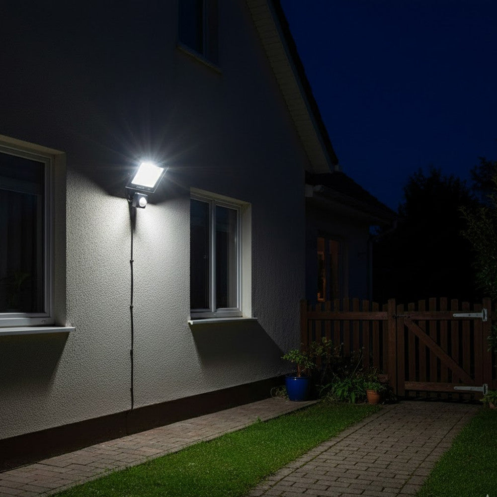 LED прожектор з датчиком руху 30W, 6500K, 2700lm / Світлодіодний прожектор з датчиком руху / Прожектор на вулицю