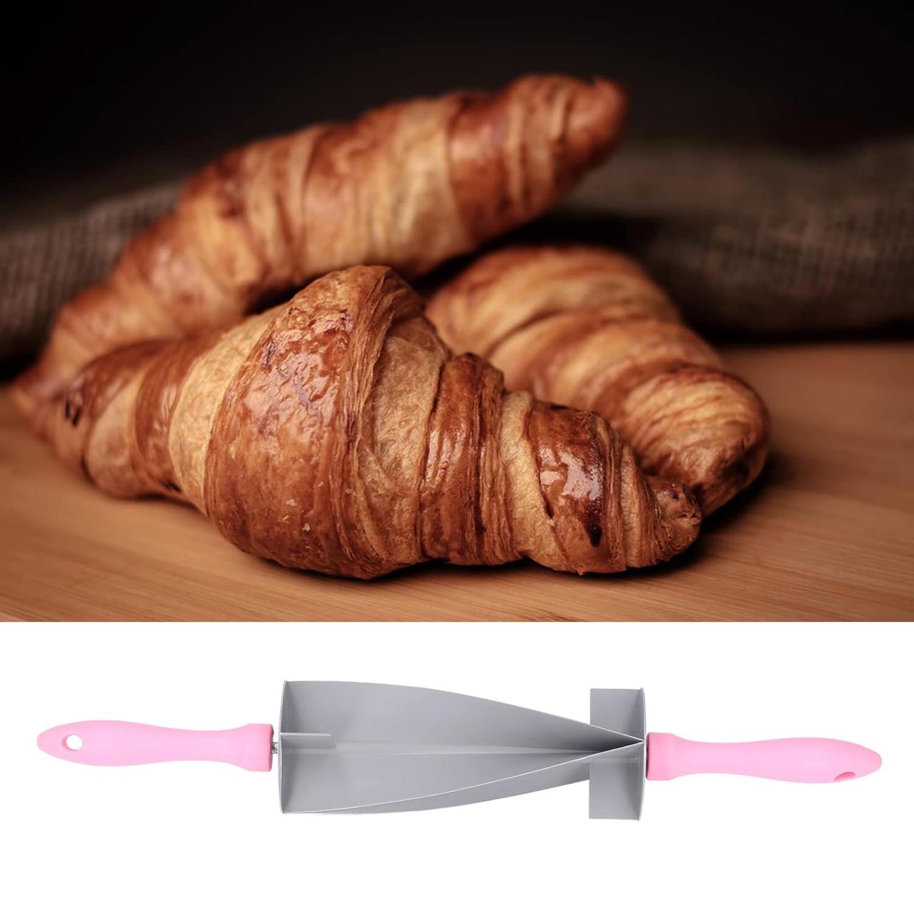 Качалка для нарізки тіста 22х6,5 см ,Sweet Croissant Cutter, Сіро-рожева / Качалка-ніж для круасанів / Ніж для круасанів