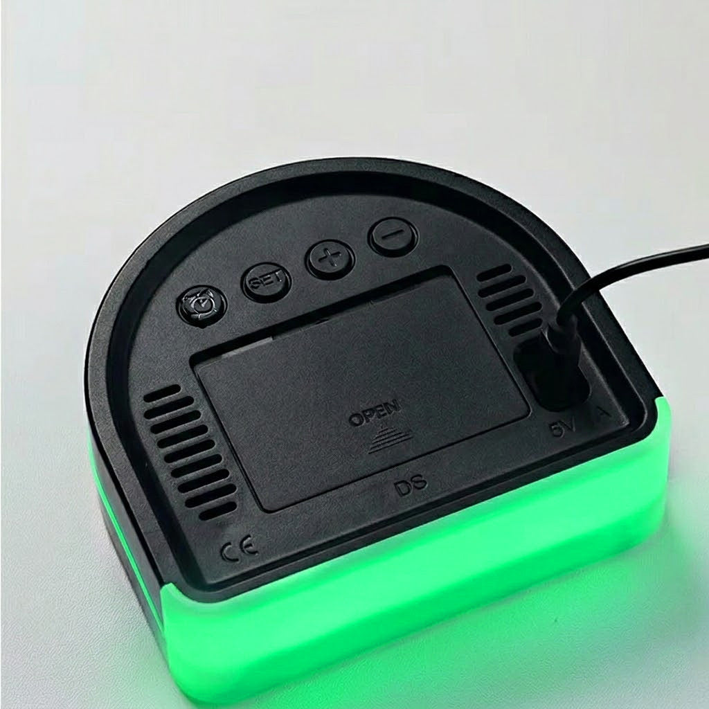 Настільний LED-годинник від USB + батарейки (подвійний будильник, термометр, календар) / Електронний годинник