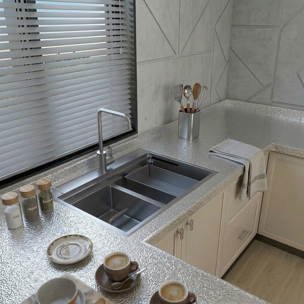 Самоклеюча фольга для кухні 5 м × 40 см, Сріблястий / Захисна фольга для кухонних поверхонь / Кухонна плівка з фольги
