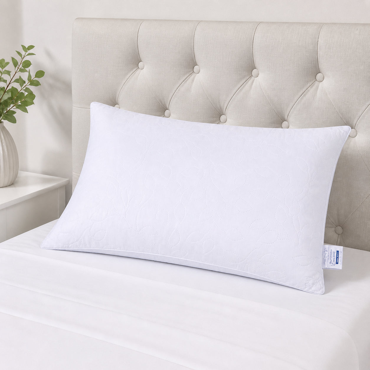 Подушка гіпоалергенна 50х70 см, мікрофібра, SLEEPCOVER LIGHT / М'яка подушка / Подушка для сну