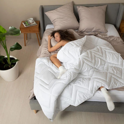Ковдра зимова 220х200см (щільність 300 г/м2) Nordic Comfort / Зимова ковдра євро / Тепла антиалергенна ковдра