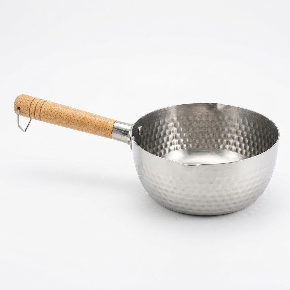 Японський кований ківш з дерев'яною ручкою, 1,6л, Eotia Yukihira Pot INOX, Сріблястий / Кастрюля з молотковою текстурою