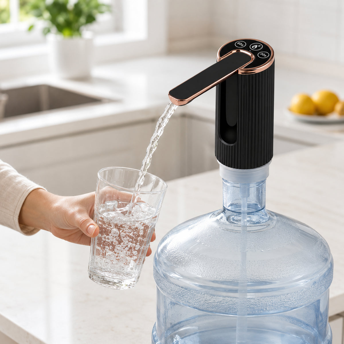 Автоматична помпа для води, USB, Чорний / Диспенсер для води / Електропомпа сенсорна / Дозатор на бутлі