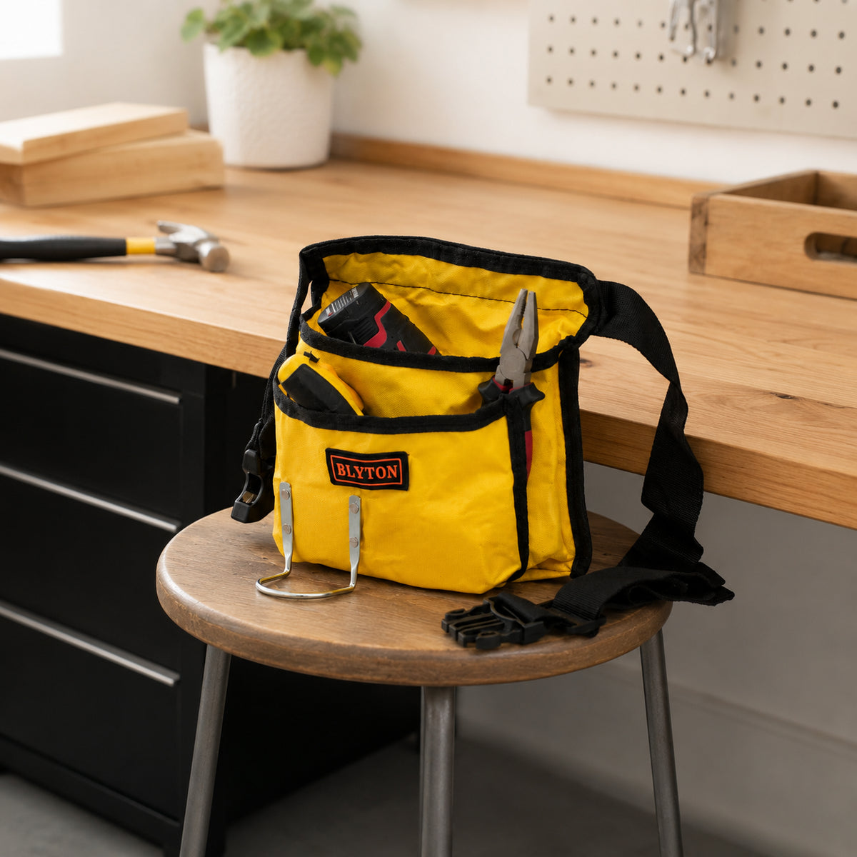 Пояс для інструментів на 2 кишені, з тримачем для молотка, Blyton, Жовтий / Сумка монтажника / Підсумок для інструменту